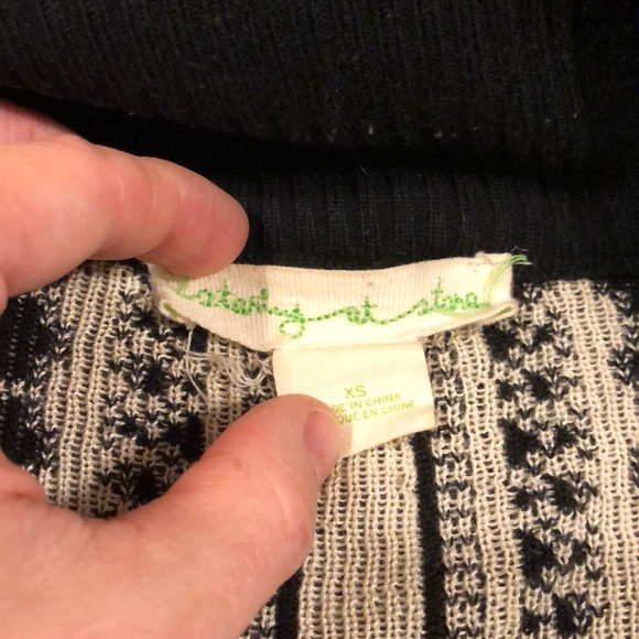 Black and White cardigan from Urban Outfitters - Picture 3 of 4